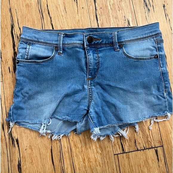 Free People cut off shorts - Picture 1 of 7